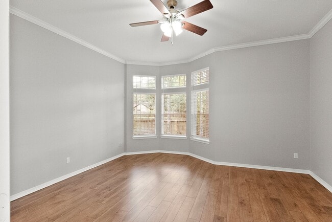 Building Photo - 42 Vista Cove Dr