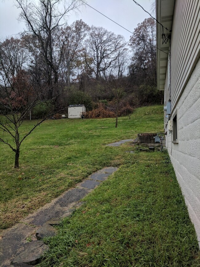 Building Photo - *******2-bed/1-bath COMPLETELY RENOVATED HOME FOR RENT in Bridgeville!*****