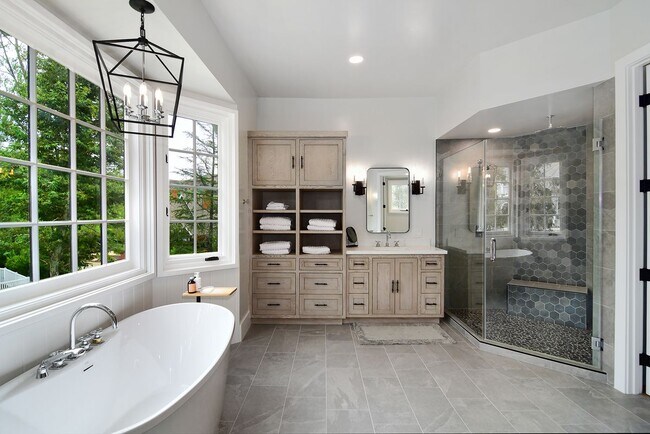 Building Photo - 28845 Countryside Dr