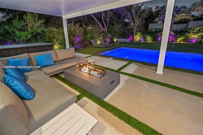 Building Photo - 155 NW 51st St