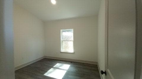 Building Photo - 1071 Long Hollow Rd