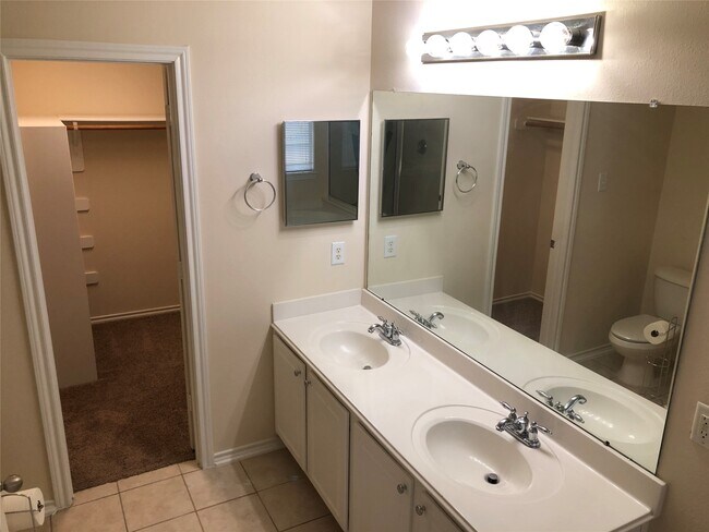 Building Photo - 5639 Stonecloud Ln