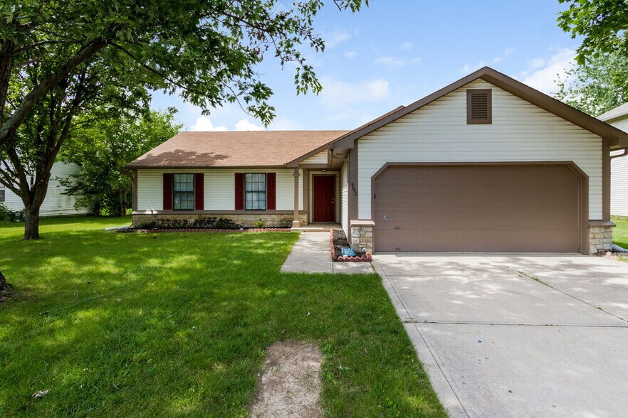 Primary Photo - 5040 Harpers Ln