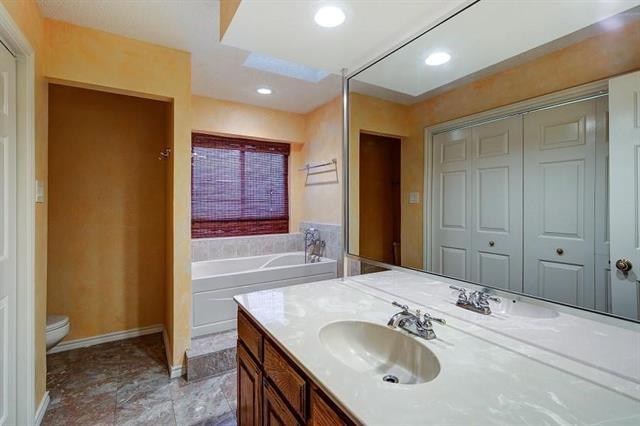 Building Photo - 3408 Horseshoe Dr