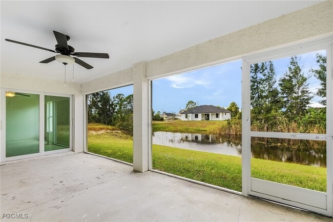 Building Photo - 3916 NE 9th Pl