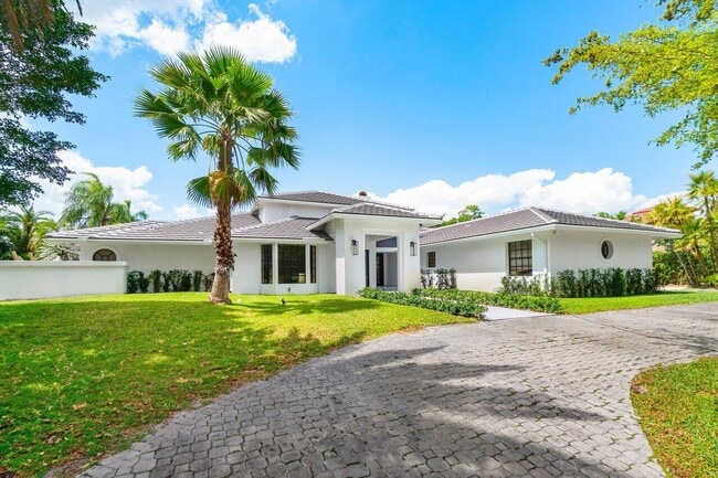 Building Photo - 11839 Maidstone Dr