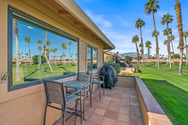 Building Photo - 82 Conejo Cir