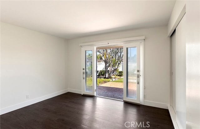 Building Photo - 1901 Altura Dr