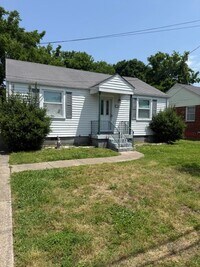 Building Photo - 3BR/1BA with all utilities included and 1-...