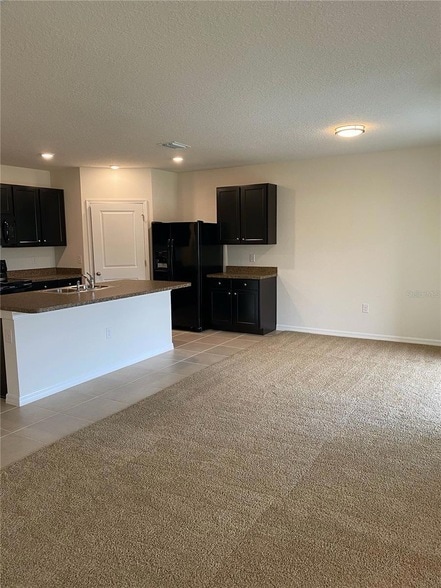 Building Photo - 2961 NE 43rd Rd