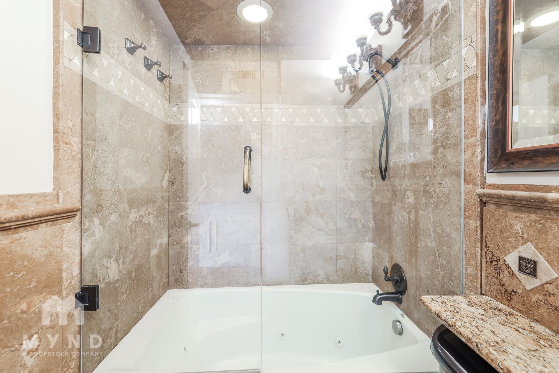 Building Photo - 280 Island Ave