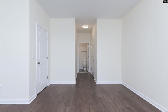Building Photo - 110 Hutto Hill