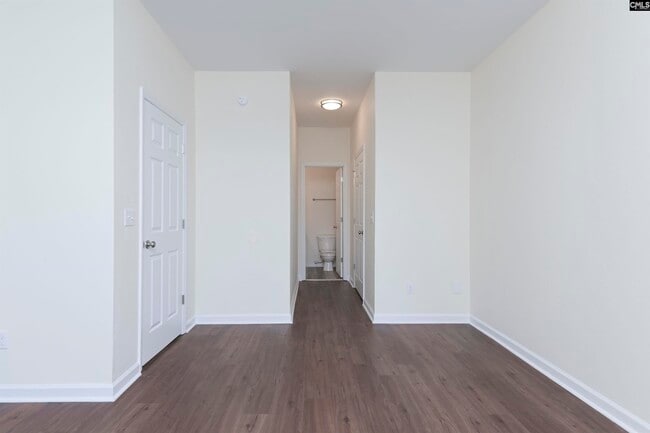 Building Photo - 111 Hutto Hill