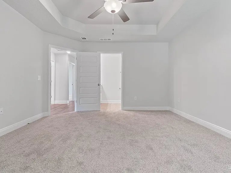 Building Photo - 8418 Cherry Ave