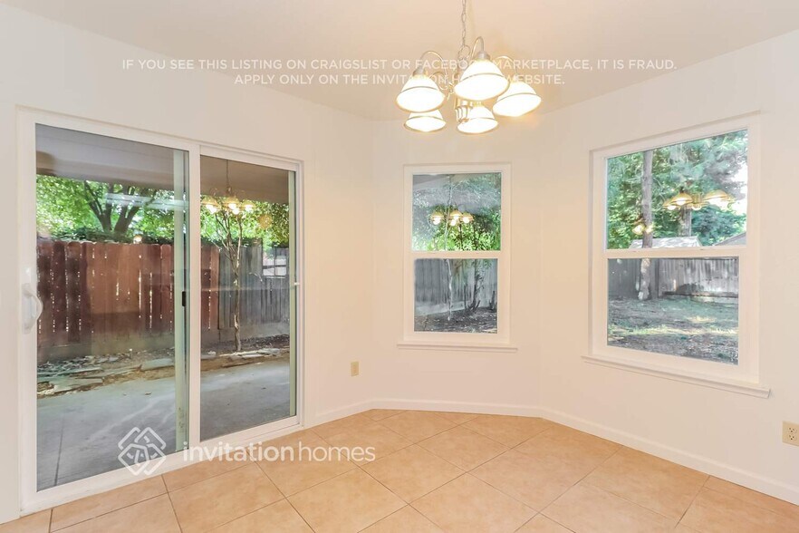 Building Photo - 8186 Devon Park Ct