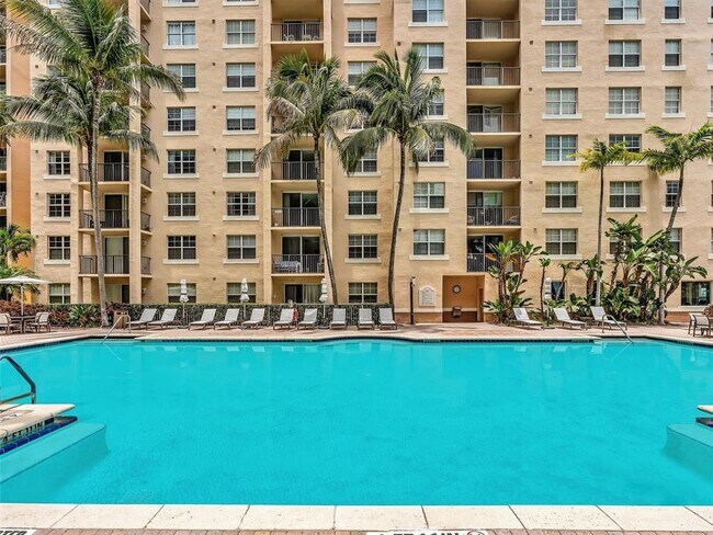 Building Photo - 1801 N Flagler Dr
