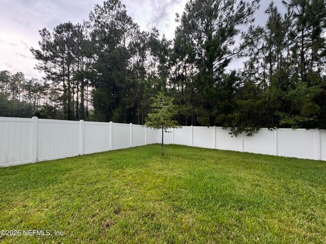 Building Photo - 104 Linda Lake Ln