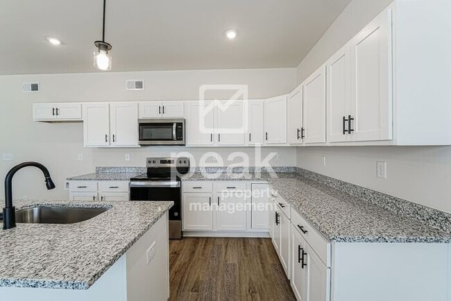 Building Photo - $1799! 3 Bed,2 Bath in Pleasant Grove AL! Brand New Construction! MOVE IN SPECIAL $999 off first ...