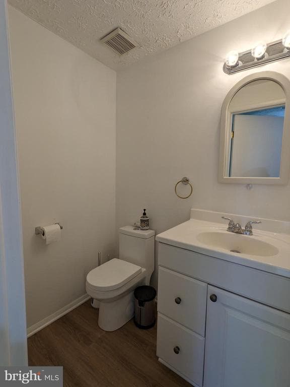 Building Photo - 2996 Paddock Wood Ct