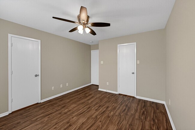 Building Photo - 6315 Hayman Dr
