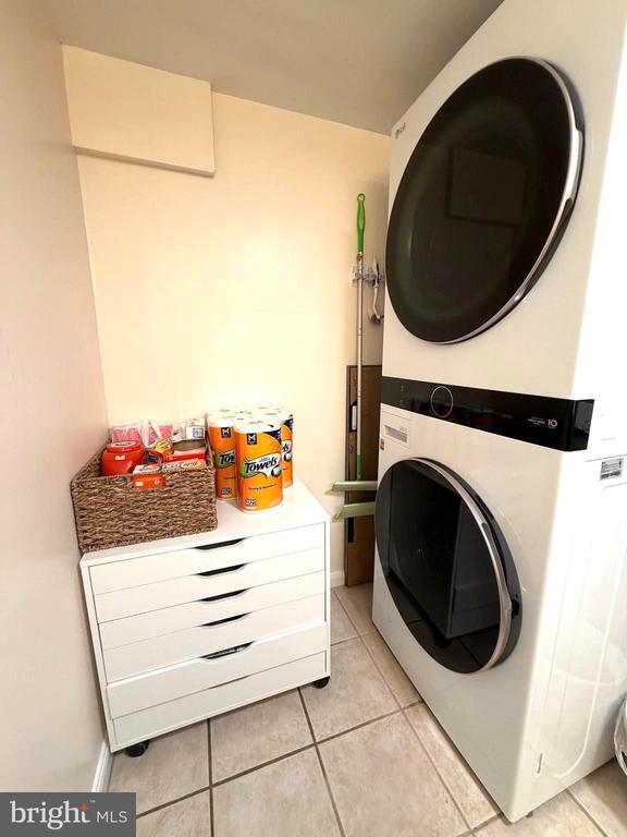 Building Photo - 4507 34th St S