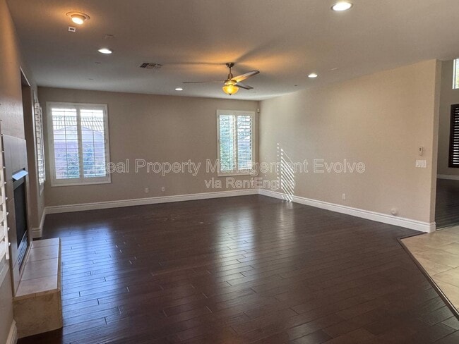 Building Photo - 27313 N 23rd Ln