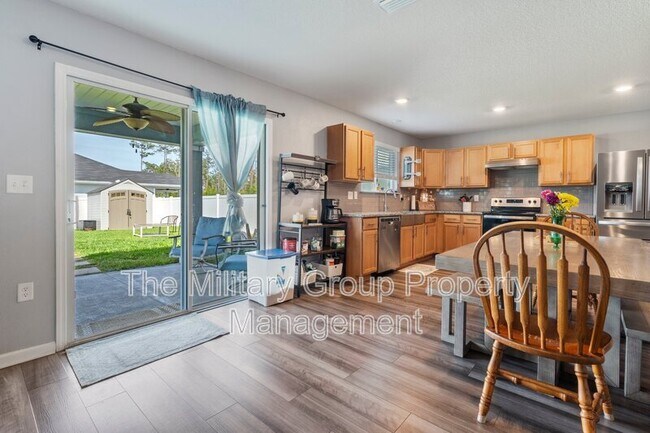 Building Photo - 2522 Lantana Ln