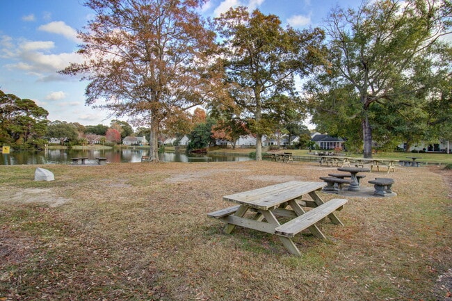 Building Photo - 1547 Clark Sound Cir