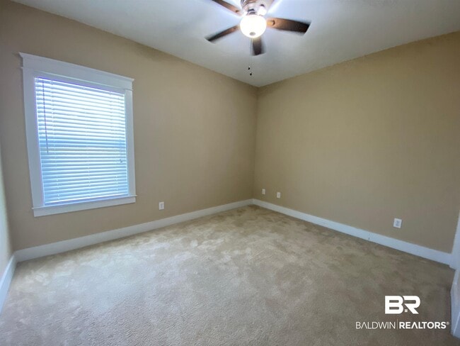 Building Photo - 26646 Augustine Drive