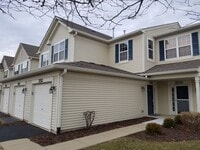 Building Photo - North Naperville Two Bedroom