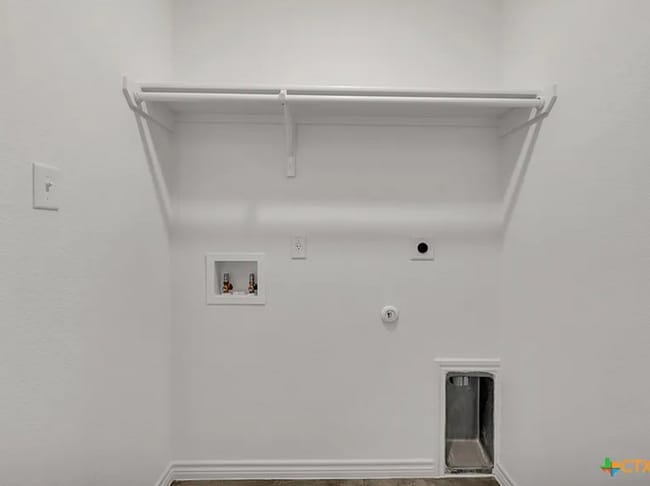 Building Photo - 1210 Concord Dr