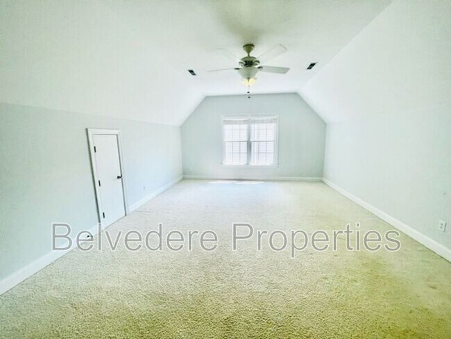 Building Photo - 4204 Peppervine Trail