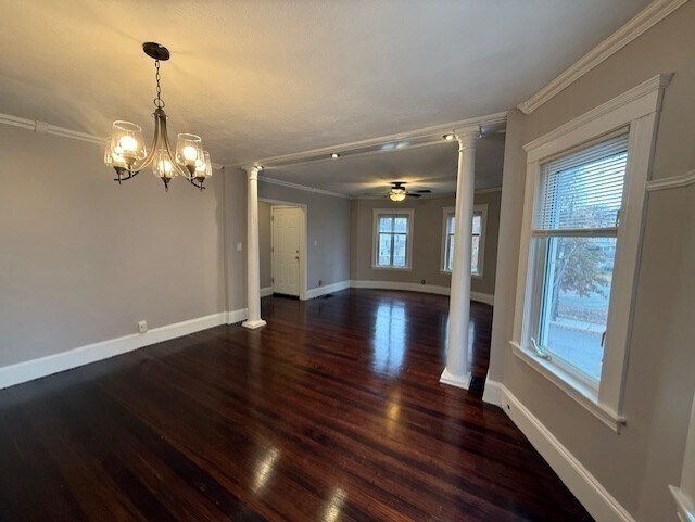 Building Photo - 10 Bradford St