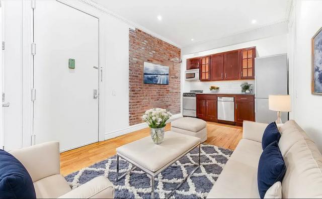 Building Photo - 3 bedroom in New York NY 10002