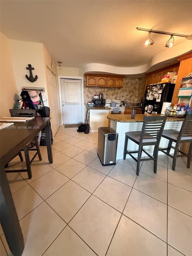 Building Photo - 1967 S Ocean Blvd