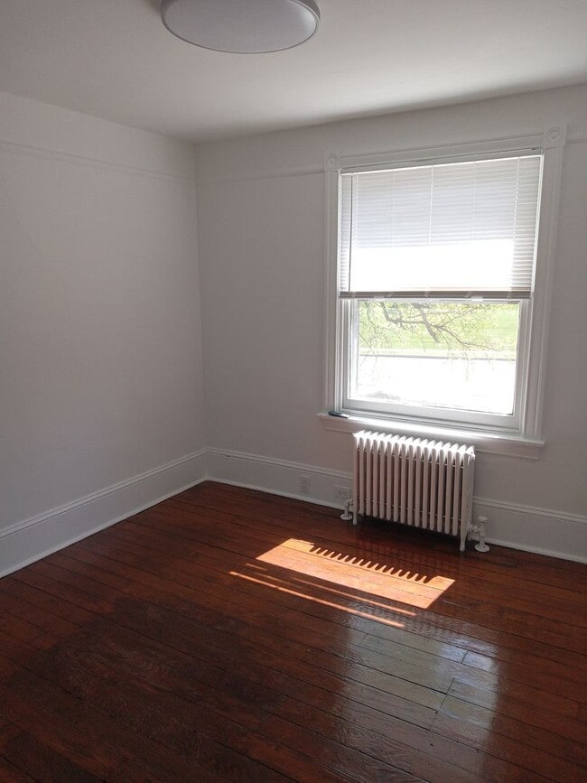 Building Photo - Renovated/Restored Upper Gwynedd Single Home for Rent!