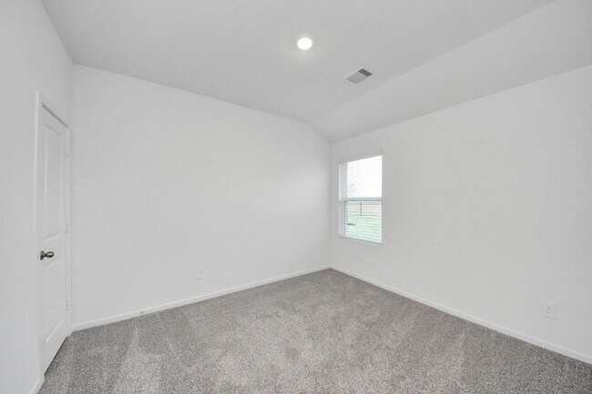 Building Photo - 6003 Bella Breeze Dr