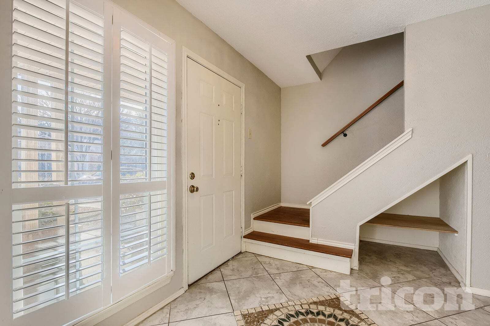 Building Photo - 6801 Greenspring Dr