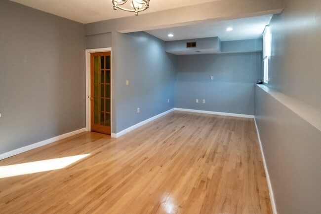 Building Photo - 78 W 3rd St