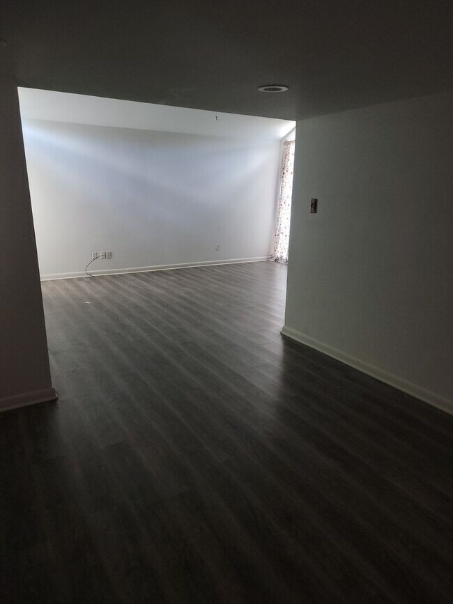 Building Photo - 7122 Pharaoh Dr