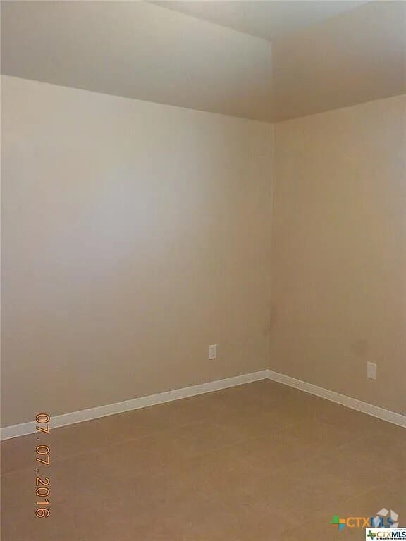Building Photo - 4606 Cambridge Dr