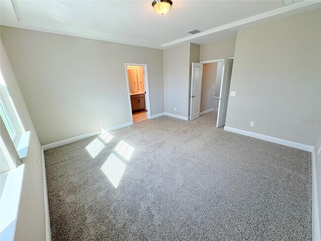 Building Photo - 16514 Silver Brook Wy