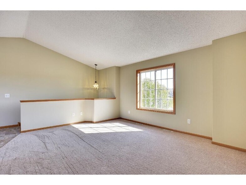 Building Photo - 2015 Brittany Ct