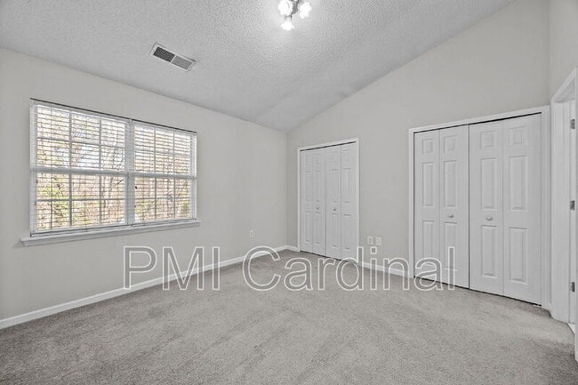 Building Photo - 12414 Bluestem Ln