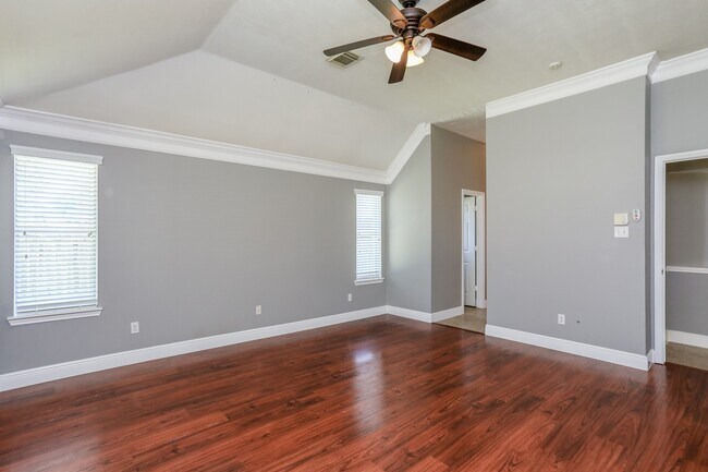 Building Photo - 1110 Cambrian Park Ct
