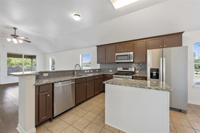 Building Photo - 3704 Pine Needle Cir