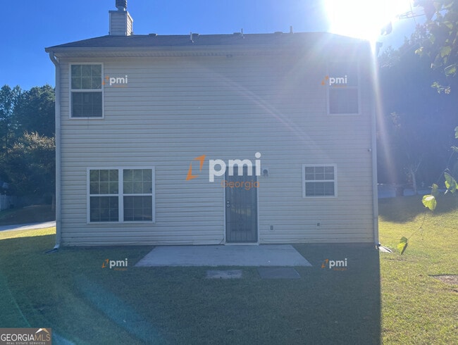 Building Photo - 2015 Ivy Ln