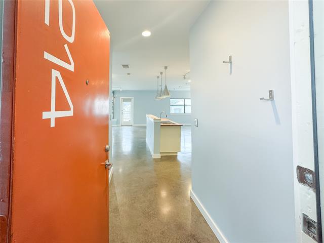 Building Photo - 1111 S Akard St