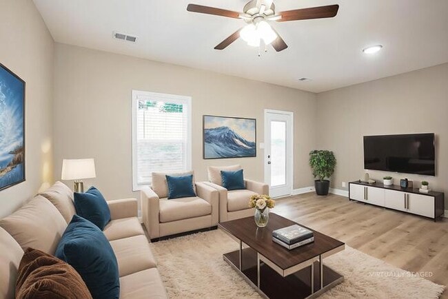 Building Photo - New Build / Built in 2024 / 2 Bedroom Town...