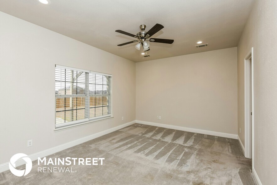 Building Photo - 128 Dodge City Ct